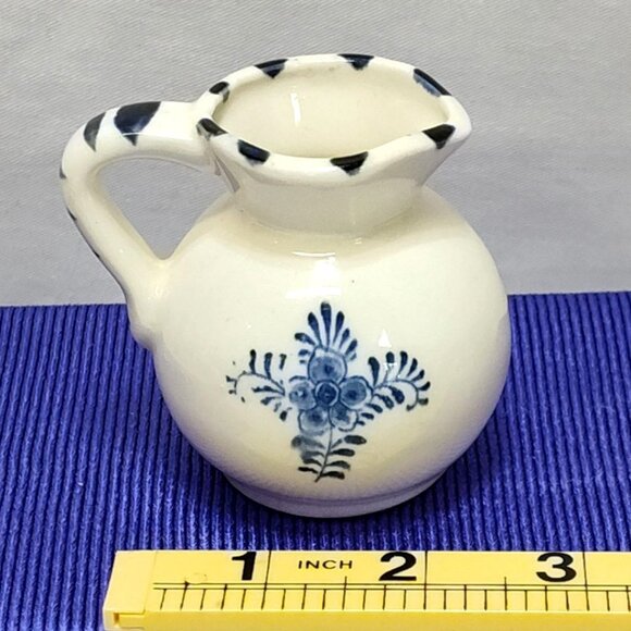 Delft Windmill Floral Porcelain Miniature Pitcher Creamer Made Japan 1960s VTG - Picture 8 of 8
